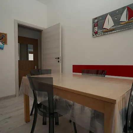 Il Faro Del Golfo - Mytouristhome *