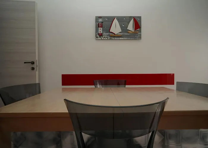 Il Faro Del Golfo - Mytouristhome Apartment *